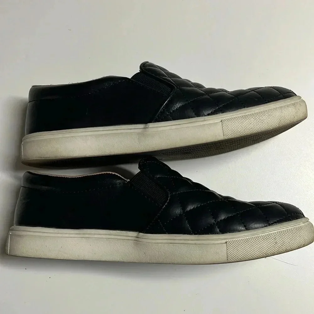Imperfect quilted shoes Target A New Day black‎ quilted slip on shoes sneakers 6